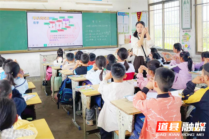 学科交融展风采匠心育人竞芳华祥霖铺镇中心小学2025年春季数学组与综合组教学比武活动纪实1_副本.png