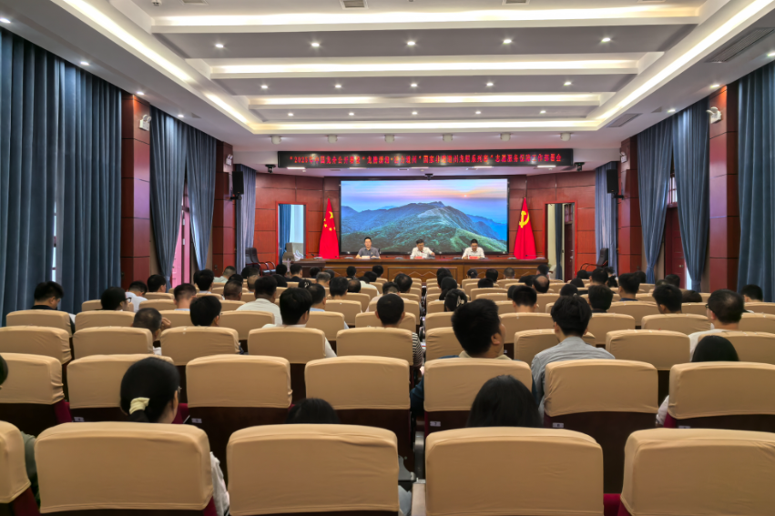 道县：700名志愿者蓄力护航龙船竞渡