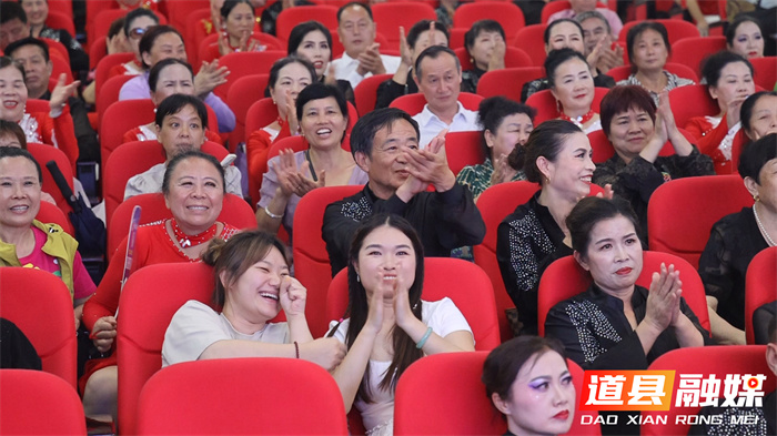 龙腾潇湘 舞动道州｜永郴两市七县体育舞蹈文艺汇演精彩绽放4_副本.jpg
