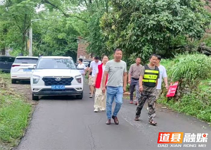 梅花镇：开展防汛应急演练 筑牢安全防线2_副本.png
