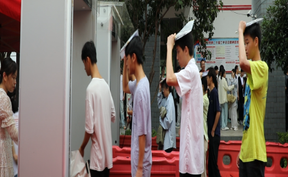 视频｜2025年高考拉开帷幕   道县5912名考生奔赴考场