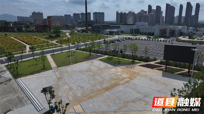 道县市民广场建成开放 家门口新添万平“城市会客厅”1.jpg