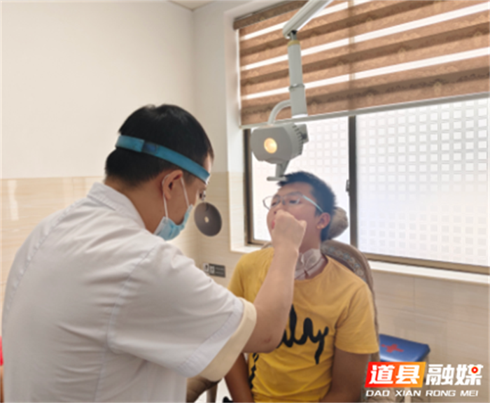 道县中医医院：开展暑假儿童扁桃体、腺样体健康公益筛查 促进儿童健康1_副本1.png