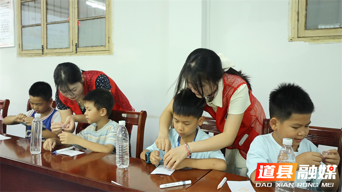 道县：“七彩假期” 绘就儿童成长画卷 社区温情守护快乐时光1_副本.png