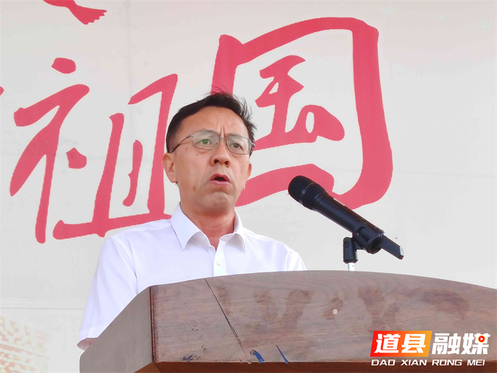 永州工贸学校举行新学期首次升旗仪式2_副本.png