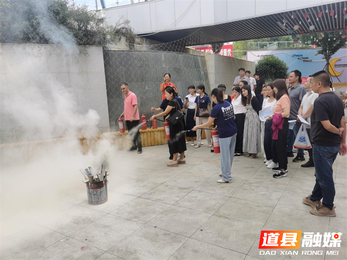道县商务局：主题活动传安全知识 推 “以旧换新” 焕消费活力2_副本.png