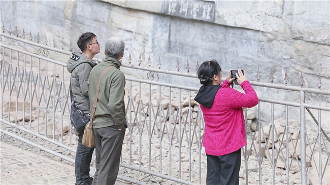 1209千年打卡胜地 （一） 月岩：一洞三月悟乾坤 (3)_副本.jpg