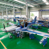 以产业项目为抓手 做强做优做大企业