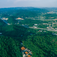 加快长株潭“绿心”地区绿色发展转型