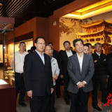 湖南代表团在宁夏学习考察加强新能源合作 助力高质量发展