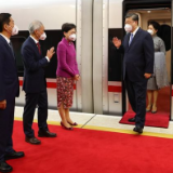 人民日报：共享中华民族伟大复兴的荣光
