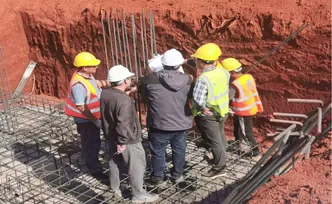 市人大民侨外委助力民族地区通信畅通