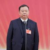 刘望：培育青年创新力量 孵化上百家学生初创企业 | 直击代表通道