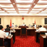 杨浩东主持省人大常委会党组理论学习中心组2026年第四次集体学习