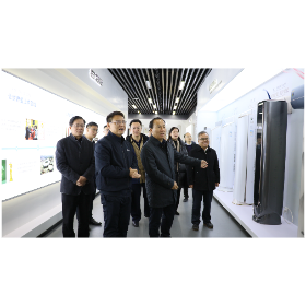 深入产业一线 凝聚履职动能 ——代表工委党支部开展主题党日活动