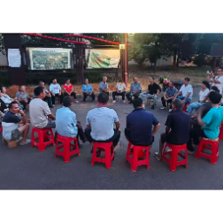 代表履职倾心力，解瑶乡安居难题