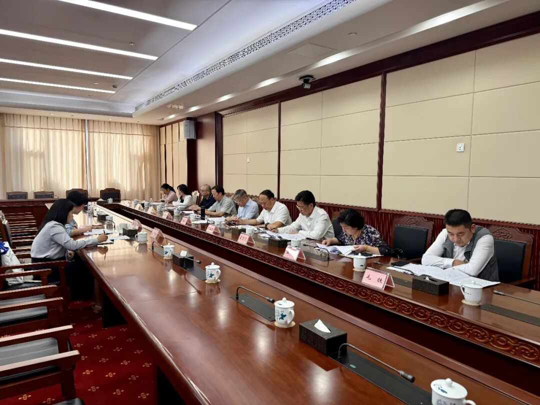 胡旭晟出席省十四届人大民侨外委第二十次全体会议