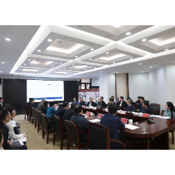 杨浩东率队开展规范行政审批中介服务视察调研