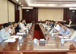 杨浩东主持召开《湖南省实施〈中华人民共和国烟草专卖法〉若干规定（草案）》立法座谈会