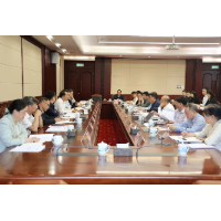 杨浩东主持召开《湖南省实施〈中华人民共和国烟草专卖法〉若干规定（草案）》立法座谈会