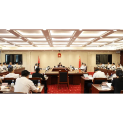 吴桂英主持省人大常委会党组理论学习中心组2026年第六次集体学习