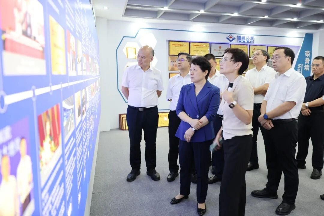 吴桂英在衡阳调研 同向发力做大做好生产性服务业产业蛋糕
