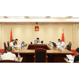 吴桂英主持省人大常委会党组理论学习中心组2026年第七次集体学习