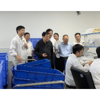 陈飞率队赴省林业种苗繁育示范中心调研
