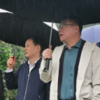 湖南体育产业集团到安化县岳峰村调研乡村振兴工作