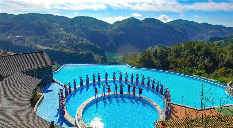 竹山无边界泳池.jpg