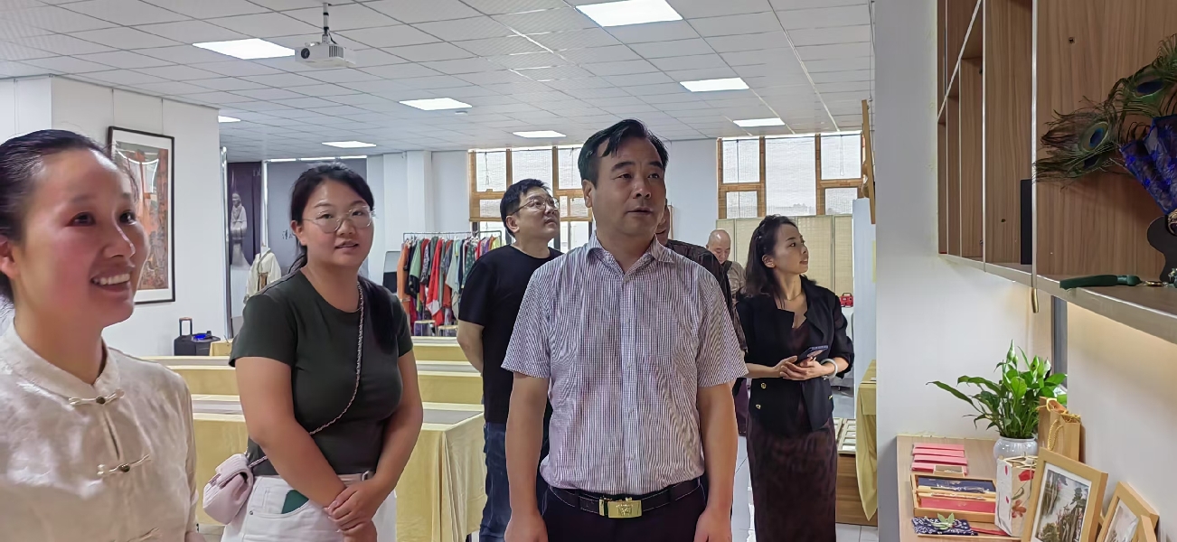微信图片_20250625151617_副本.jpg