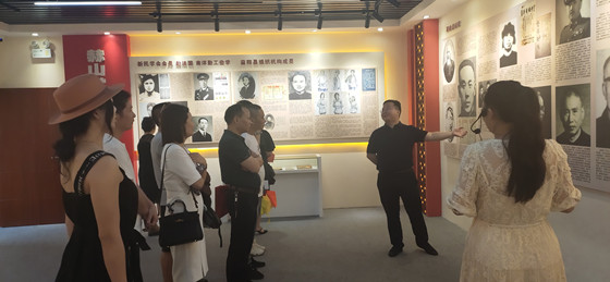 益阳民建五支部开展党史学习教育 (2)_副本.jpg