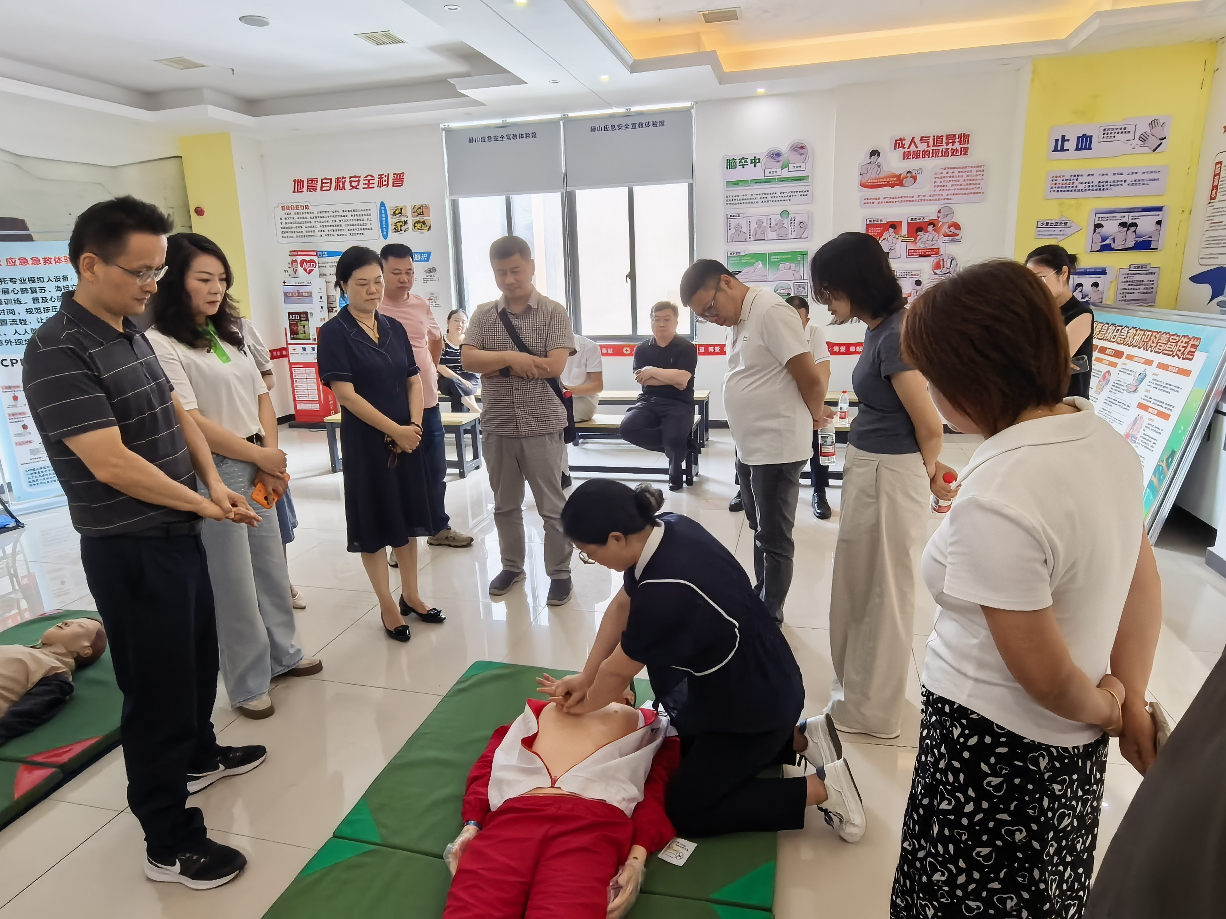 民建益阳市委会开展助力应急管理事业高质量发展活动.jpg 民建益阳市委会开展助力应急管理事业高质量发展活动.jpg