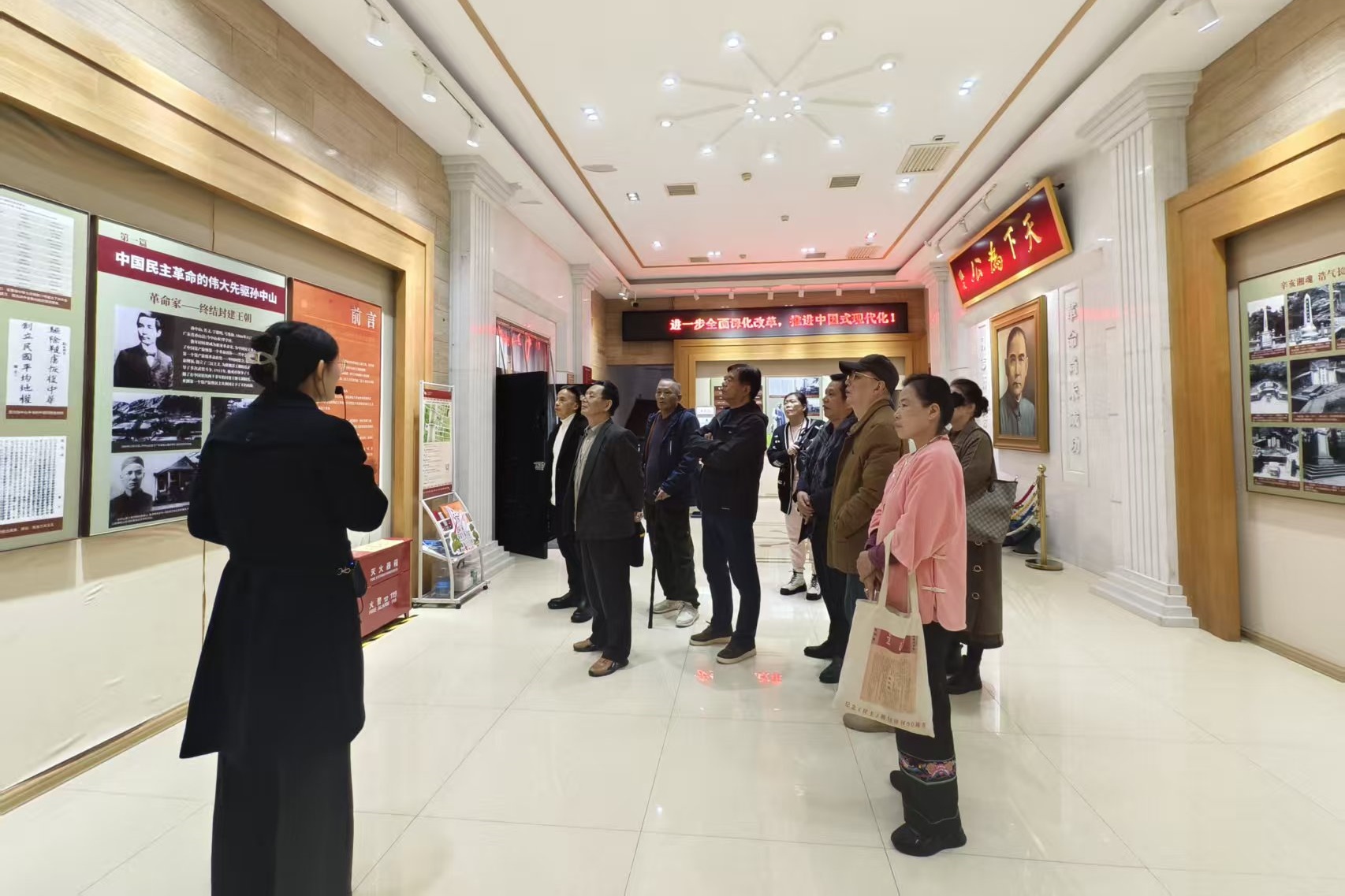 微信图片_20251110095151_37_195_副本.jpg 微信图片_20251110095151_37_195_副本.jpg