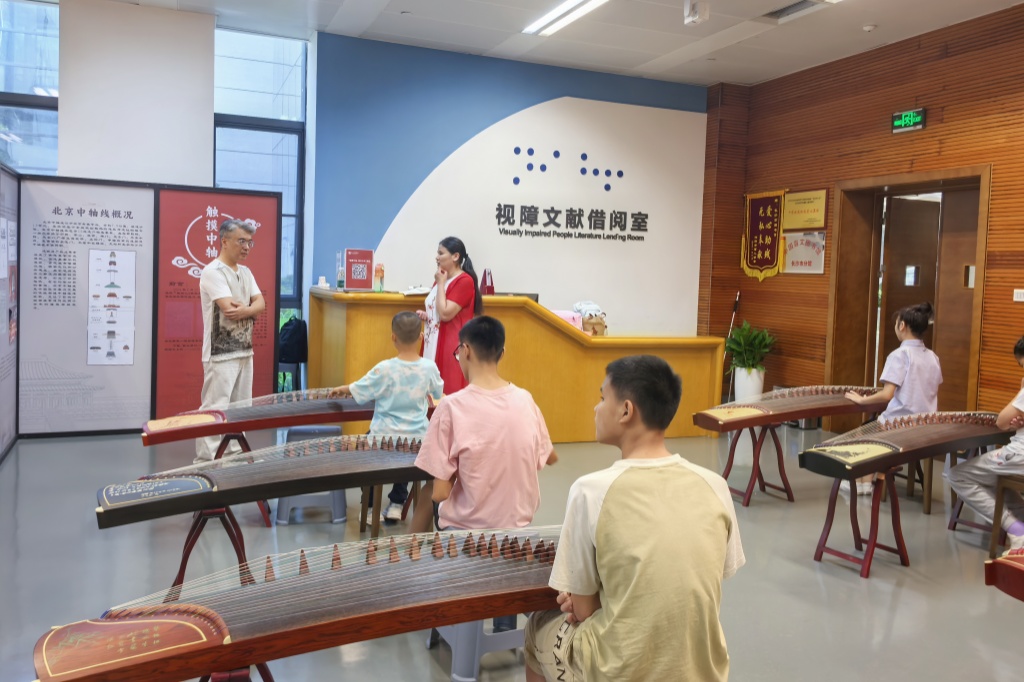 8715c47a1136ee1fc42b0f68172cbf1_副本.jpg