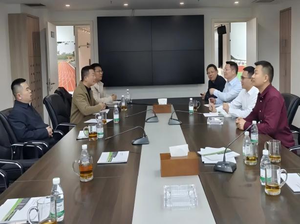 614-460.jpg 614-460.jpg