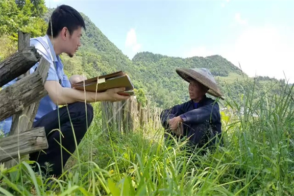 案外图片：微电影《大山里的行者》中的陈林.png