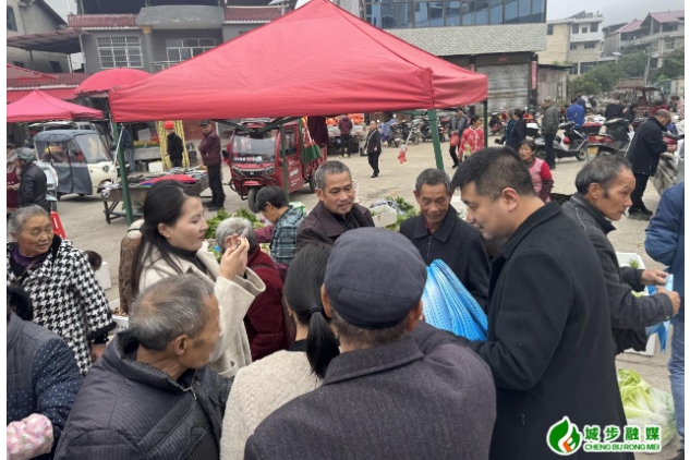 茅坪镇：利剑护花蕾 构筑安全网