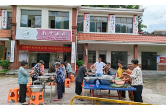 金洞石鼓源乡：粽叶飘香迎端午 党建聚力促治理