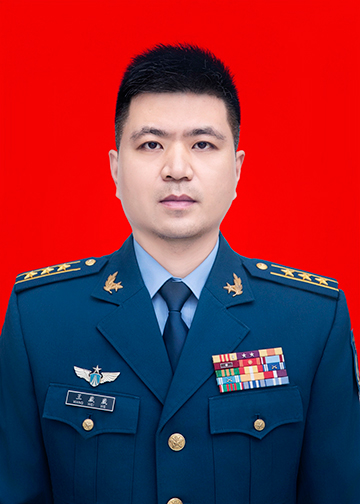 王崴崴.jpg 王崴崴.jpg