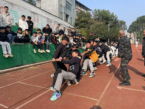 蓝山县各中小学：热血逐梦赛场 挥洒青春激情（六）3.jpg