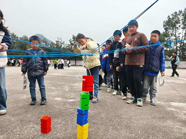 蓝山县各中小学:热血逐梦赛场 挥洒青春激情(三)2.jpg 蓝山县各中小学:热血逐梦赛场 挥洒青春激情(三)2.jpg
