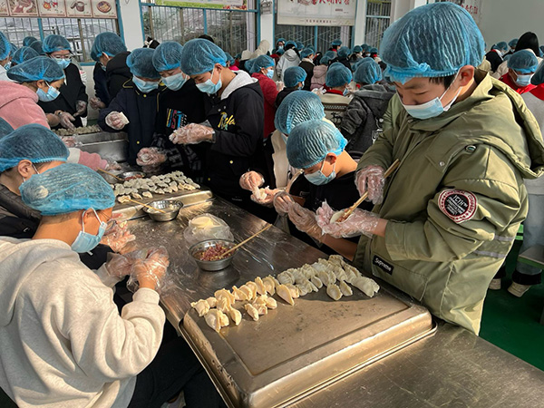 蓝山县各中小学举办庆元旦系列活动(三)3.jpg 蓝山县各中小学举办庆元旦系列活动(三)3.jpg