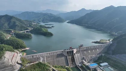 美丽蓝山：毛俊水库风光好 碧水青山入画来