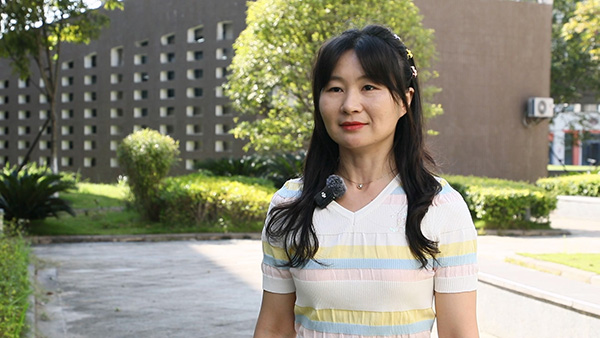 二中老师  李倩.jpg