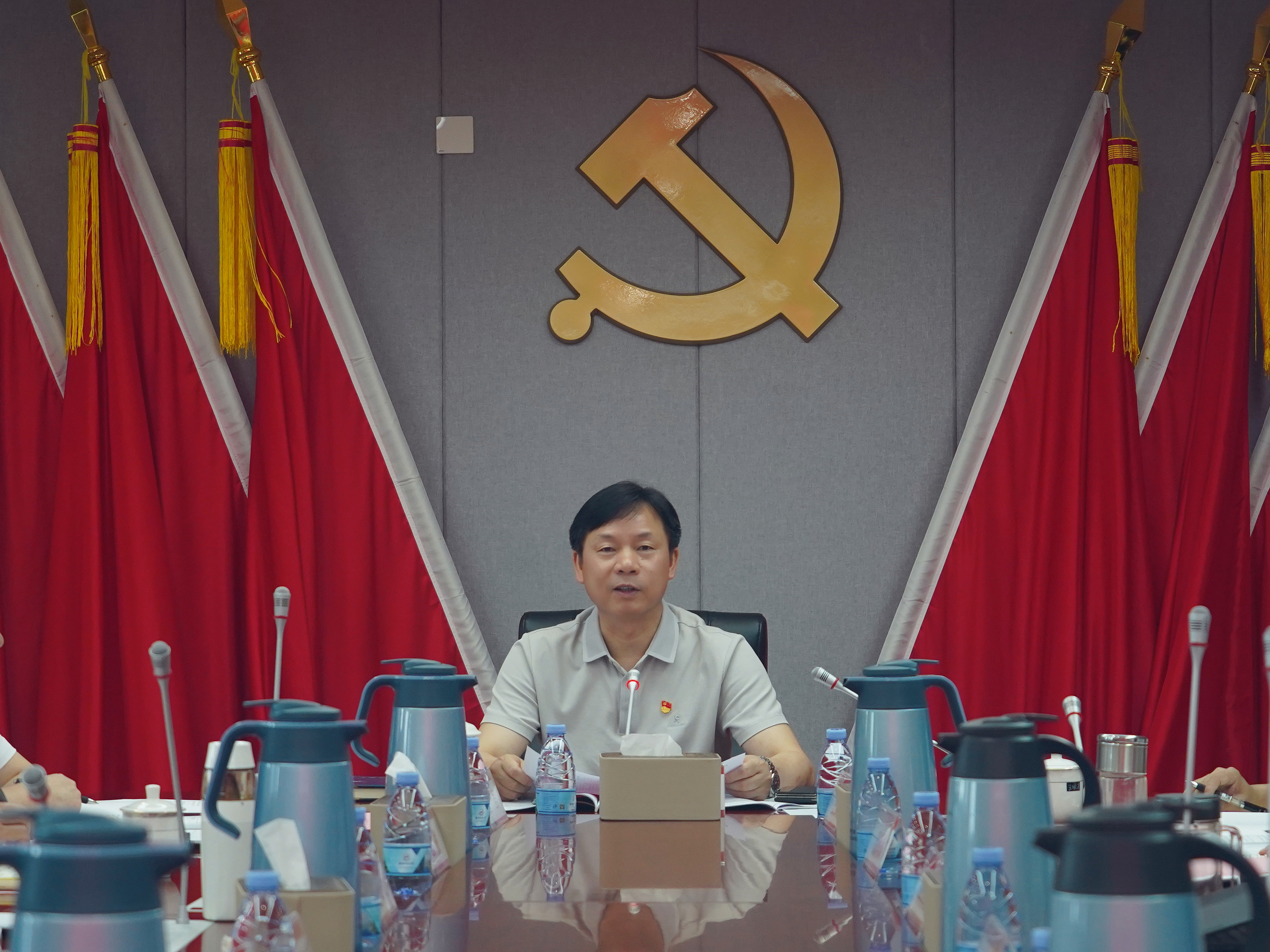 0611龙书记.jpg