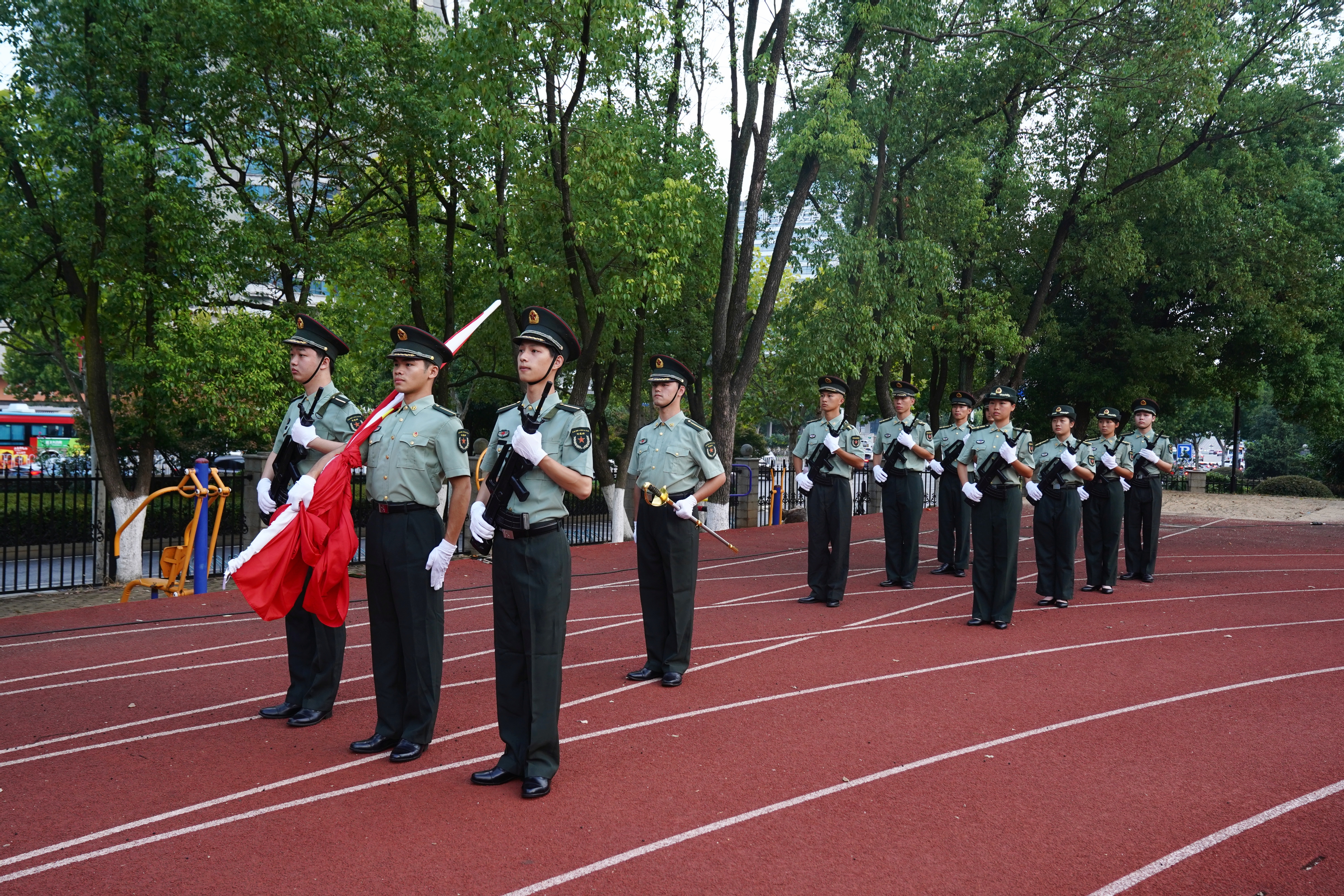 0908升旗.jpg