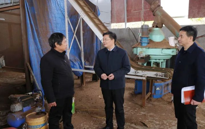 袁胜良到塘田市镇调研农村精神文明建设