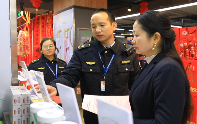 江永：精准监管护民生 价稳市安迎新春