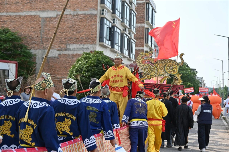 九龙巡江4.jpg 九龙巡江4.jpg